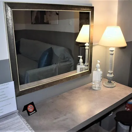 Skiron Junior Suite. Daire *