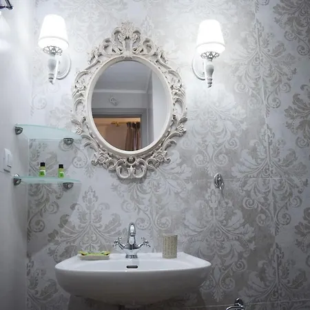 Skiron Junior Suite.