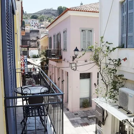 Skiron Junior Suite. *