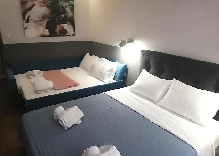 Skiron Junior Suite. *